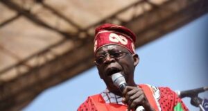 2023: Tinubu supporters distribute branded recharge cards in Lagos