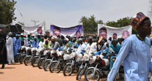 Bauchi empowers 1,000 women, youths with N99m cash, items