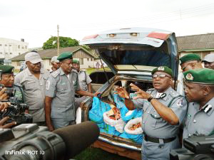 Customs intercepts 751 live ammunition concealed in a cassava flour