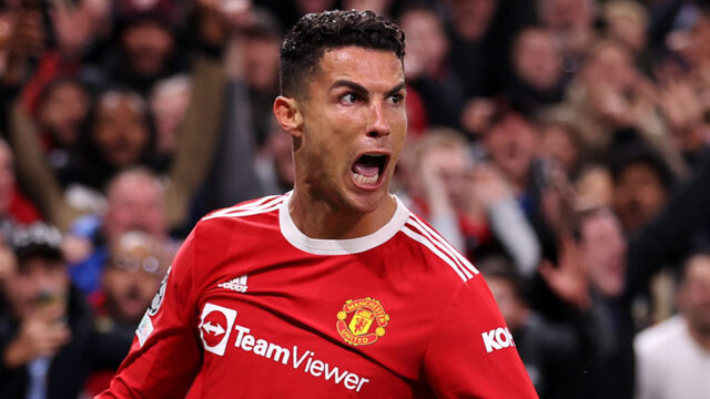 Ronaldo leads recovery as Manchester United sink Tottenham Ronaldo