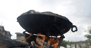 Cooking gas: Consumers resort to firewood over rising cost