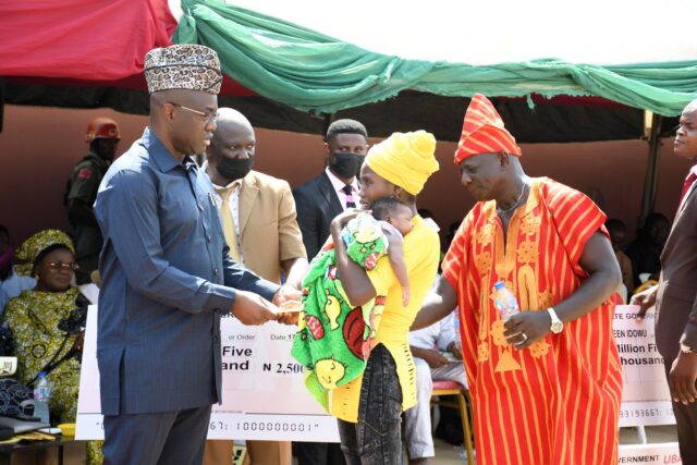 Makinde donates N32.5m to 13 families of slain Amotekun operatives