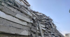 Lagos building collapse: 4 dead, 3 rescued, many trapped, owner arrested Ikoyi building