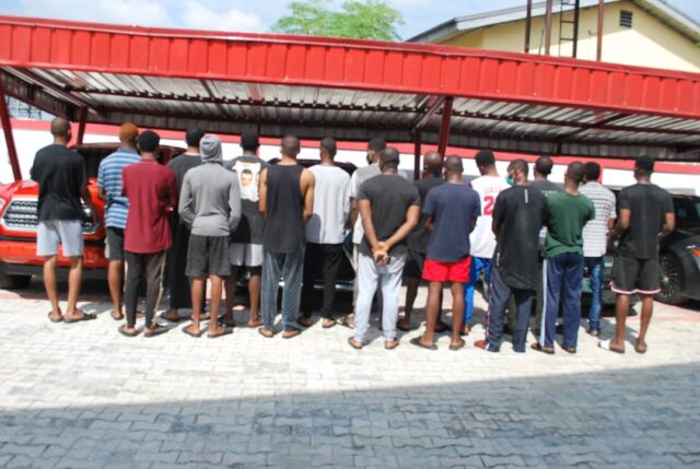 EFCC nabs 40 internet fraudsters, seizes 9 vehicles, 40 phones, 11 laptops