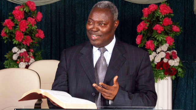 Kumuyi to Nigerians: Don’t just pray, vote also in 2023 Zambian president, Kumuyi