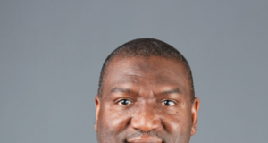 Buhari, Ganduje condole with Dangote over brother’s death