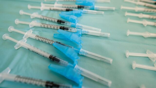 WHO warns of looming COVID-19 syringe shortage