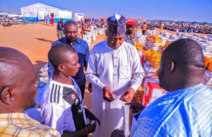 Borno gov shares N500m, food items to IDPs ready to return home