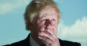 Covid-19: UK records first death with Omicron variant Parliament, Boris Johnson