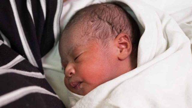 Mother of five sells her newborn baby for N400,000 Lagos road, Sniper, Police, Baby