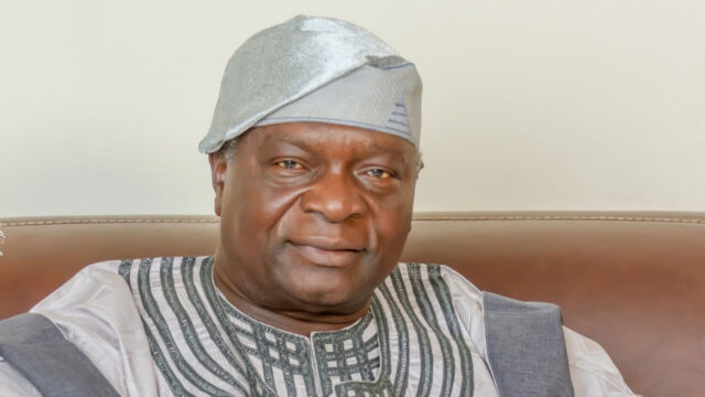 Oyinlola questions Bisi Akande’s integrity, explains why he defeated him Oyinlola