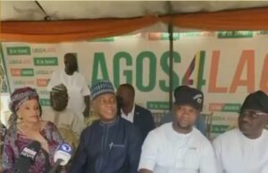 Saraki receives APC defectors as Lagos4Lagos joins PDP