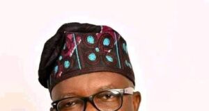Ekiti guber: Fayose’s ally, Kolawole, trounces Segun Oni for PDP ticket Ekiti, Kolawole, Pensioners, Fayose, Bisi Kolawole