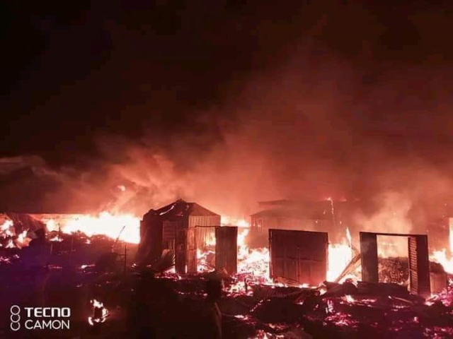 Fire guts Niger market, goods worth millions destroyed Market