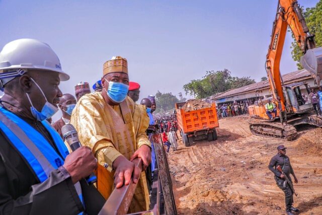 Zulum flags off N11.5bn road projects in Maiduguri Zulum