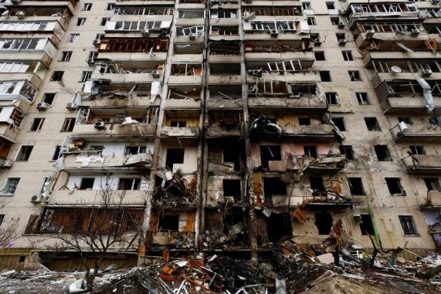 Russian shelling damages 17 high-rises in Ukrainian port city Ukraine