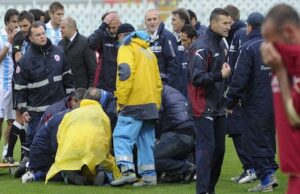 Footballer suffers cardiac arrest, dies on the pitch Cardiac arrest