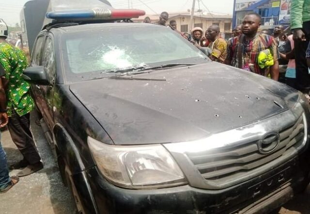 Robbers attack bullion van, cart away cash in Ibadan Robbers