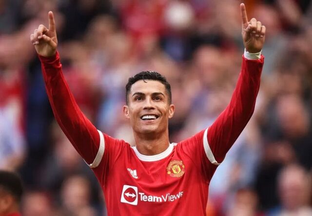 Ronaldo celebrates reaching 400m Instagram followers Norwich, Ronaldo