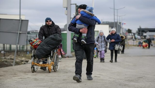 Israelis flee Ukraine amid fears of bombs Israelis