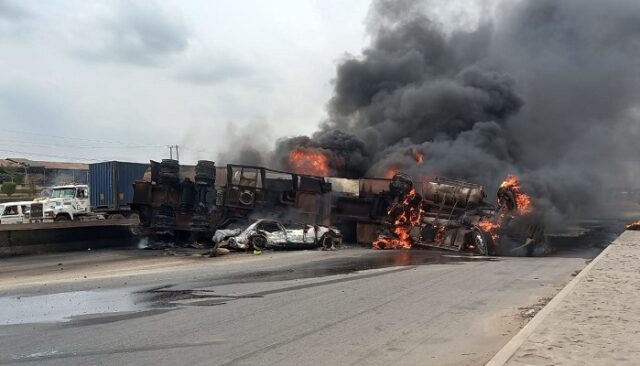 Fuel tanker explodes after colliding with 2 vehicles on Lagos-Ibadan Expressway Fuel tanker