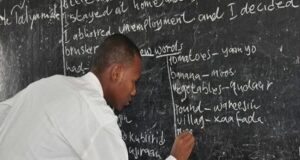 21,452 applicants jostle for 1,000 teaching jobs in Nasarawa Applicants, Ondo, Teachers