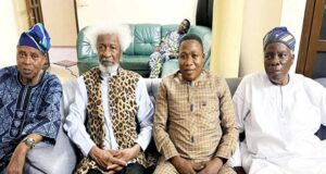 PHOTOS: Soyinka visits Igboho in Cotonou Cotonou