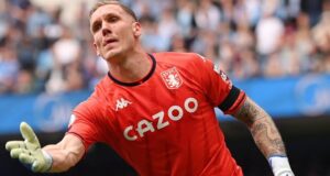 Man City fans attack Villa goalkeeper after EPL triumph Villa goalkeeper