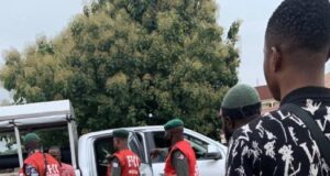 #Ekiti election: EFCC arrests vote buyers Pregnant woman, Vote