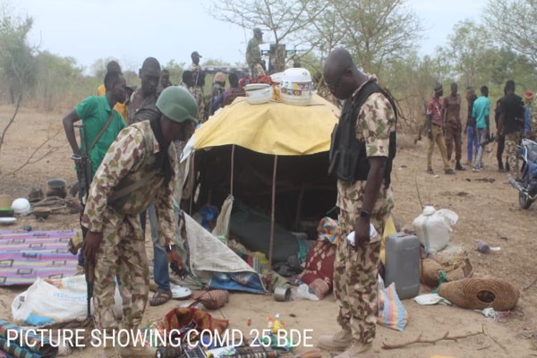 Troops of Nigerian Army ISWAP