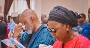 Terror attack: Akeredolu weeps at funeral mass for slain victims Akeredolu