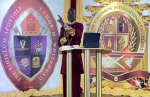 U.S. flamboyant pastor robbed of $1m jewelry during sermon Pastor