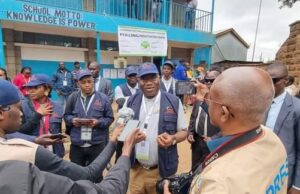 PHOTOS: Jonathan monitors voting in Kenya Jonathan