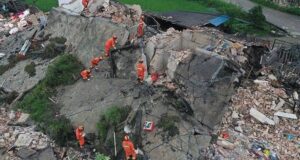 Earthquake kills over 45 in China Earthquake