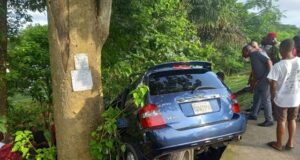 Wife dies in auto crash while chasing husband, mistress Mistress