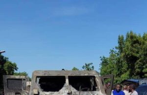 PHOTOS: Bullion van catches fire, three policemen, others burnt
