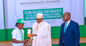Buhari rewards athletes with National Honours, N200m