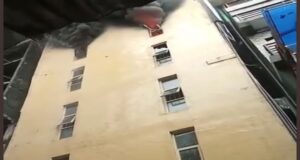 VIDEO: Fire guts building in Lagos Fire