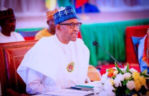 Naira notes: Buhari decries banks’ inefficiency, to take major decision in 7 days Buhari