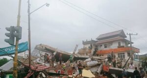 162 die, hundreds injured in Indonesia earthquake Indonesia