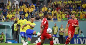 World Cup: Casemiro goal sends Brazil into last 16 Casemiro