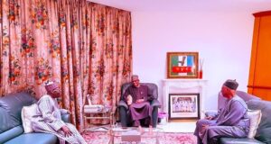 Buhari meets Tinubu, Adamu as APC flags off campaign in Jos Buhari