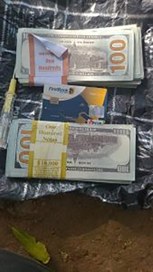 NSCDC arrests dollar syndicate, recovers ,400 counterfeit notes

 | Tech Reddy