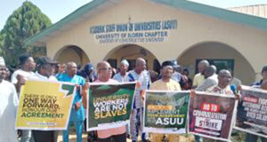 ASUU strike: Unilorin lecturers protest ‘casualisation’ of workers Unilorin