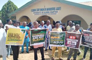 ASUU strike: Unilorin lecturers protest ‘casualisation’ of workers Unilorin