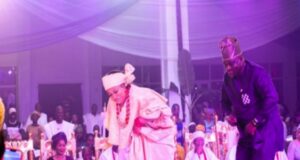 Actress Nkechi Blessing receives N250,000 for twerking for Ooni Nkechi Blessing