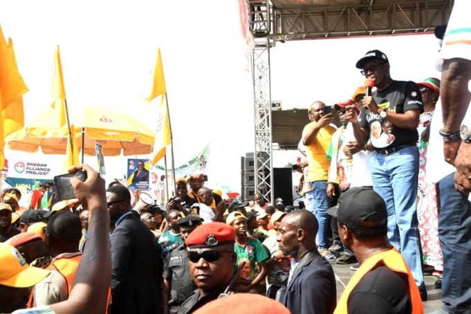 Governor Okowa at a rally in Delta State Okowa