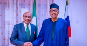 Buhari to Emefiele: Don’t be afraid over cashless policy Emefiele, Buhari