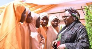 Kaduna govt disburses N15,000 to over 28,000 schoolgirls