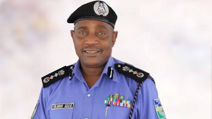Solomon Arase Police commissioners, Arase